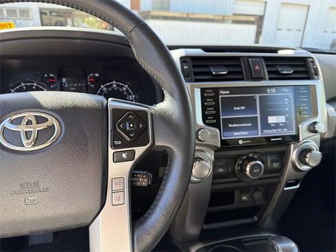 Used 2022 Toyota 4Runner SR5 image 11