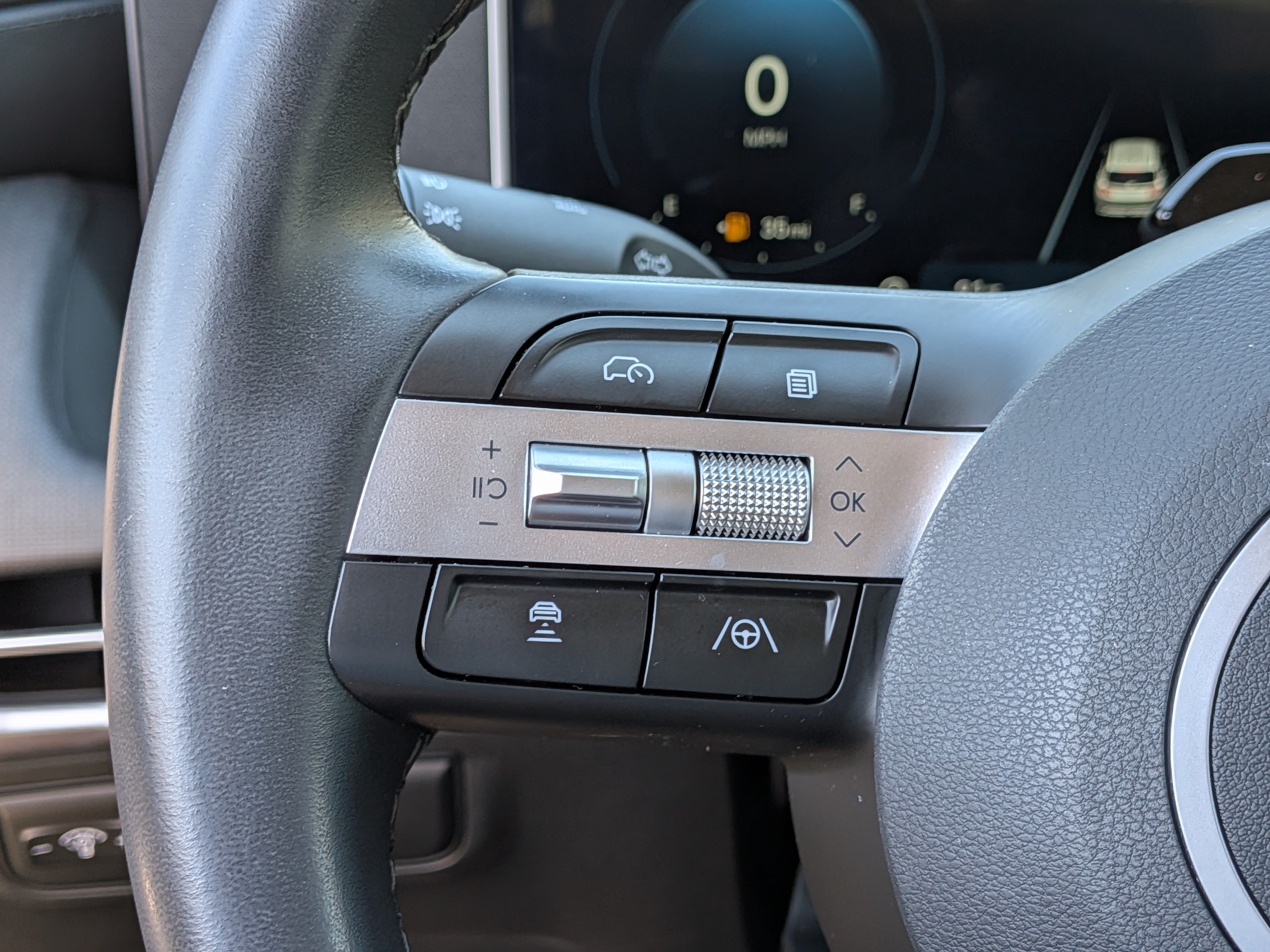 Used 2025 Hyundai Tucson SEL FWD image 26
