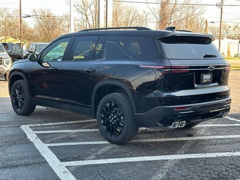New 2026 Chevrolet Traverse LT w/ Enhanced Driving Package image 7