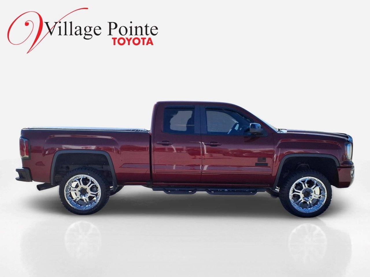 Used 2016 GMC Sierra 1500 SLT w/ All Terrain X Package AWD/4WD image 6