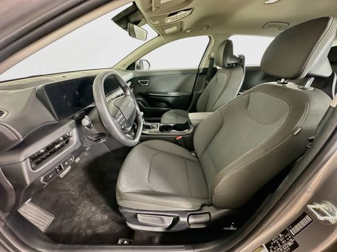 Used 2025 Kia K4 FWD image 13