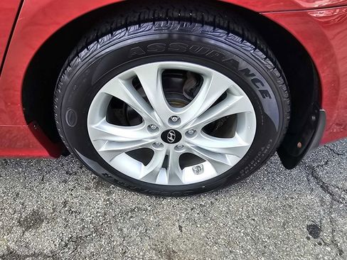 Used 2011 Hyundai Sonata Limited FWD image 18
