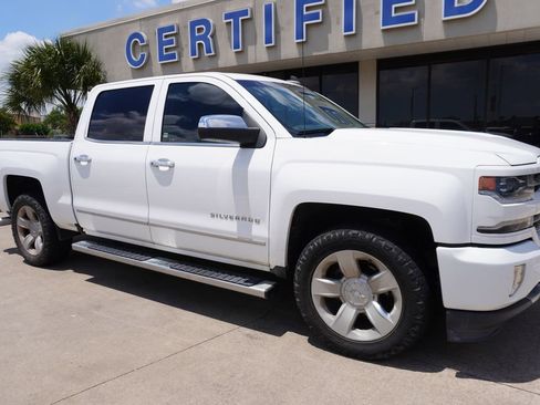 Used 2018 Chevrolet Silverado 1500 LTZ AWD/4WD image 1