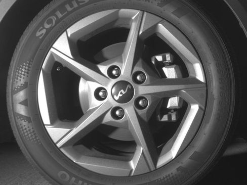 Used 2025 Kia K4 LXS image 12