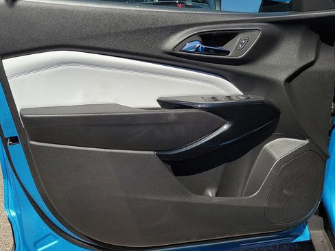 New 2026 Chevrolet Trax LT w/ LT Convenience Package image 18