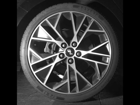 Used 2022 Hyundai Elantra N FWD image 12