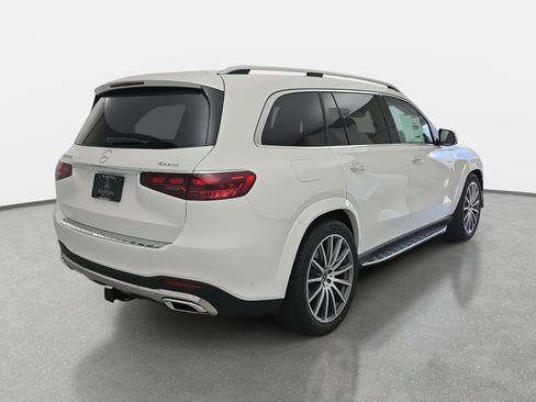 New 2026 Mercedes-Benz GLS 450 4MATIC image 5