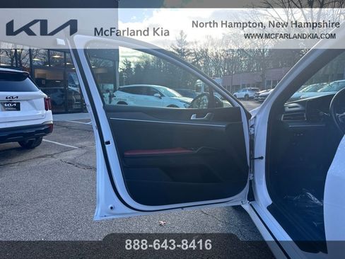 Used 2022 Kia K5 GT-Line w/ GT-Line FWD Premium Package image 12