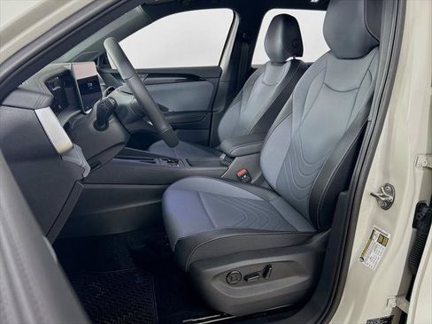 New 2026 Volkswagen Tiguan SE R-Line AWD/4WD image 20