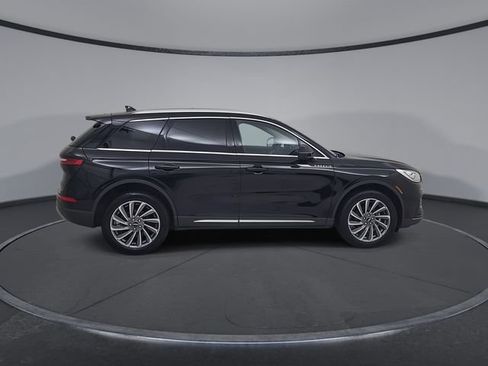 Used 2023 Lincoln Corsair Reserve w/ Equipment Group 201A AWD/4WD image 16