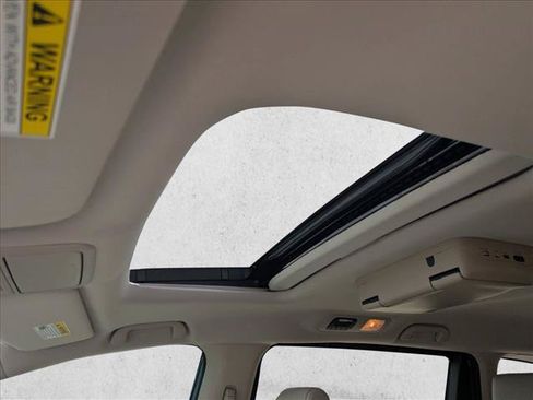 Used 2025 Honda Odyssey EX-L image 15