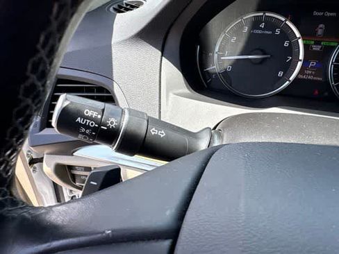 Used 2020 Acura MDX FWD w/ Technology Package image 16