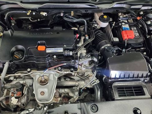Used 2020 Honda Civic LX image 4