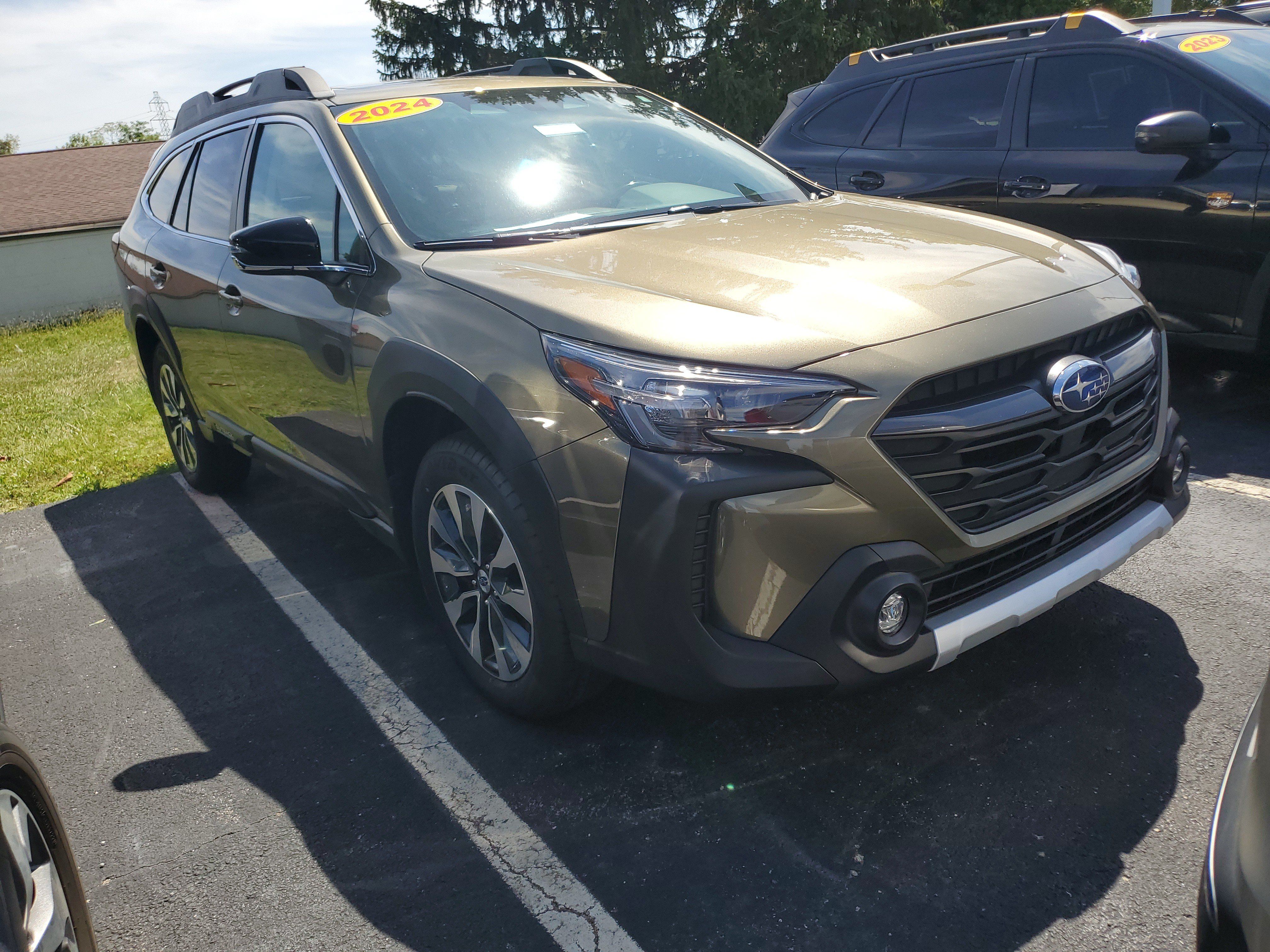 Certified 2024 Subaru Outback Limited AWD/4WD image 4