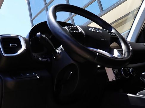 Used 2021 Hyundai Venue SEL FWD image 40
