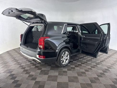 Used 2020 Hyundai Palisade SE FWD image 14