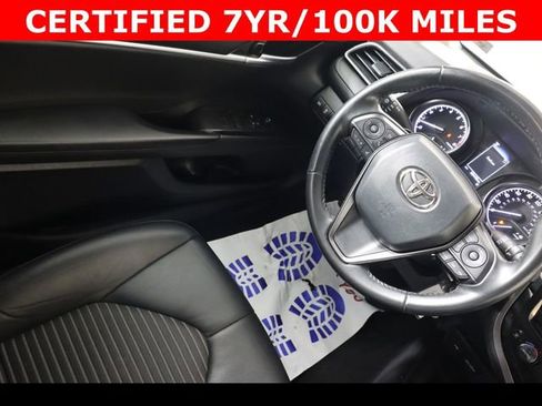 Used 2023 Toyota Camry SE image 18