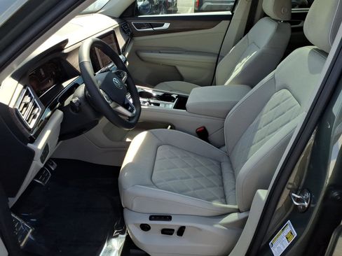 New 2026 Volkswagen Atlas SEL Premium R-Line image 12