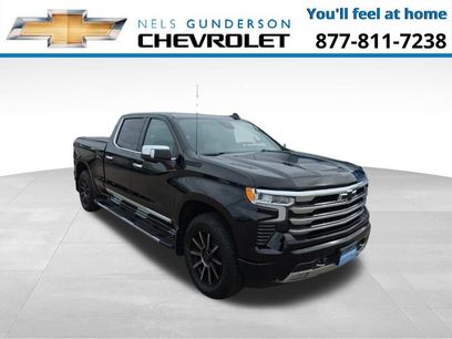 Certified 2023 Chevrolet Silverado 1500 High Country w/ LPO, Dark Essentials Package
