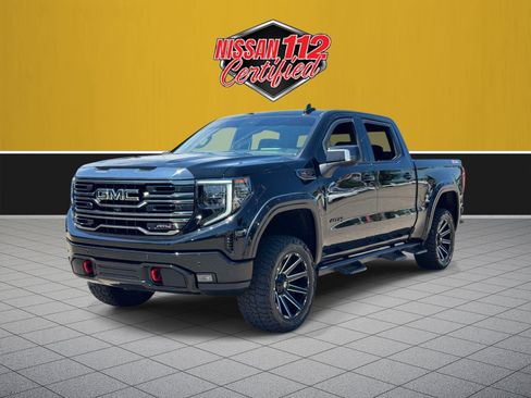 Used 2023 GMC Sierra 1500 AT4 w/ AT4 Premium Package AWD/4WD image 2