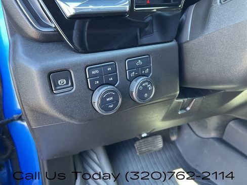 Certified 2025 Chevrolet Silverado 1500 LT AWD/4WD image 21