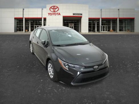 New 2026 Toyota Corolla LE FWD image 21