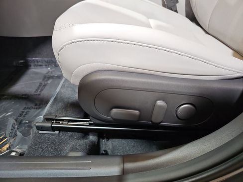 New 2026 Hyundai Kona SEL Premium FWD image 27