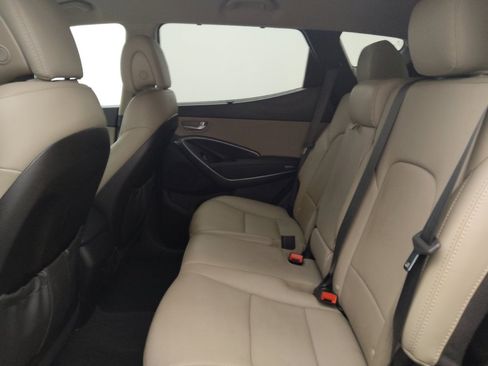 Used 2018 Hyundai Santa Fe Sport FWD image 18