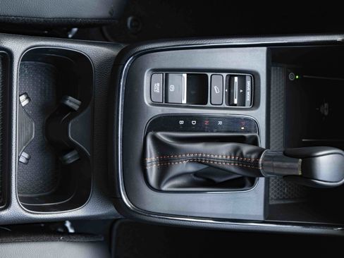 Used 2026 Honda CR-V Sport Touring image 27