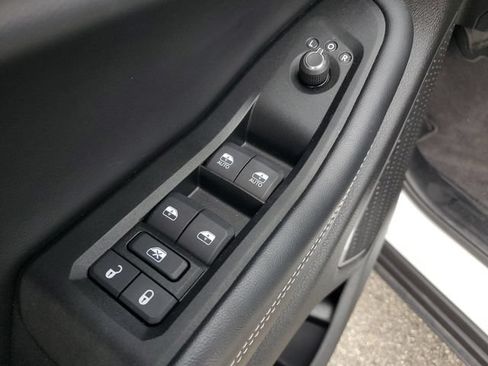 Certified 2025 Jeep Grand Cherokee Limited w/ Luxury Tech Group II RWD image 25