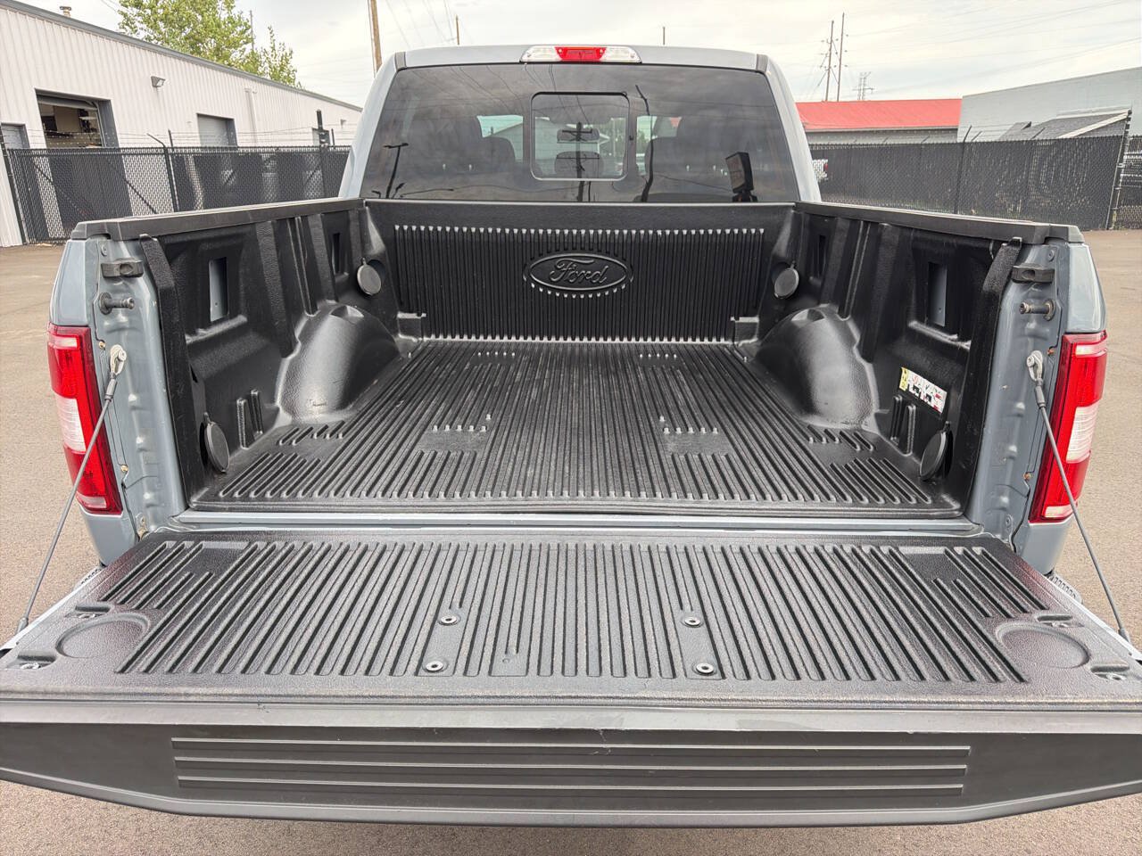 Used 2019 Ford F150 XLT w/ Equipment Group 302A Luxury AWD/4WD image 10