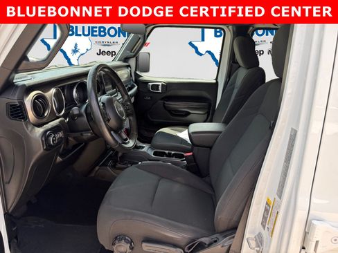 Used 2020 Jeep Gladiator Sport w/ Quick Order Package 24S AWD/4WD image 11
