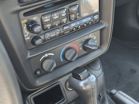 Used 2002 Chevrolet Camaro Z28 w/ SS Performance/Appearance Pkg image 20