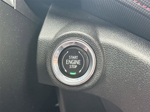 Used 2023 Chevrolet TrailBlazer RS w/ Convenience Package image 29