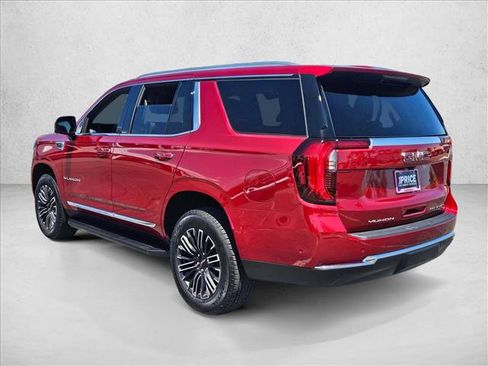 Used 2025 GMC Yukon Elevation w/ LPO, Elevation Black Package AWD/4WD image 8