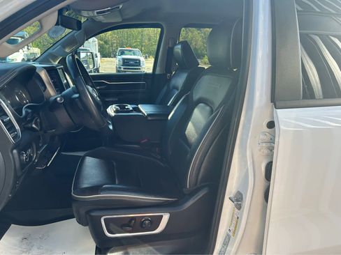 Used 2022 RAM 1500 Laramie image 10