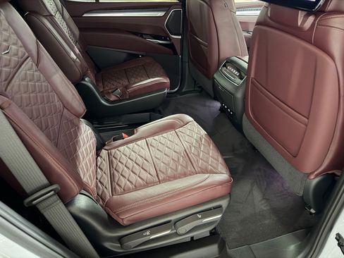 New 2026 Cadillac Escalade Luxury w/ Touring Package AWD/4WD image 53