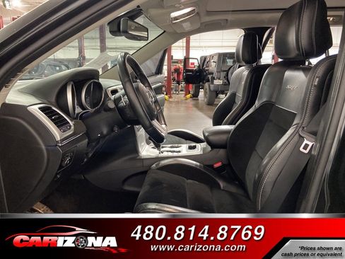 Used 2012 Jeep Grand Cherokee SRT8 w/ Luxury Group II image 6
