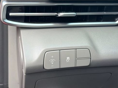 Certified 2026 Hyundai Elantra Sport FWD image 10