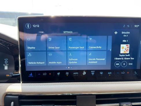 Used 2023 Lincoln Corsair FWD w/ Equipment Group 101A image 30