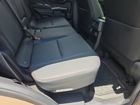 Used 2025 Toyota 4Runner TRD Pro AWD/4WD image 12