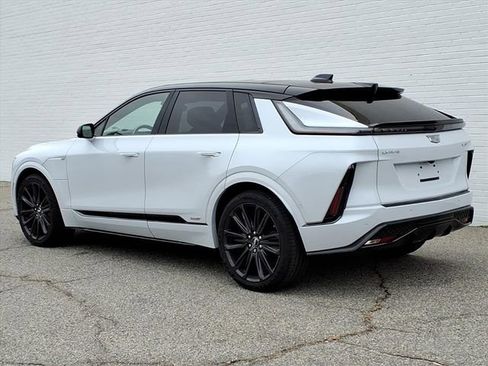 New 2026 Cadillac Lyriq V image 3