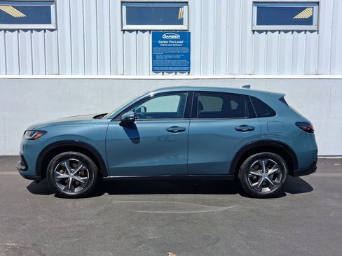Used 2024 Honda HR-V EX-L image 2