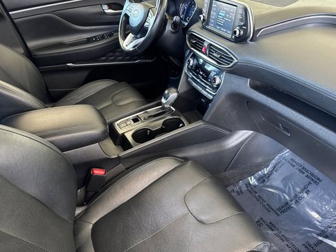 Used 2019 Hyundai Santa Fe Limited image 15