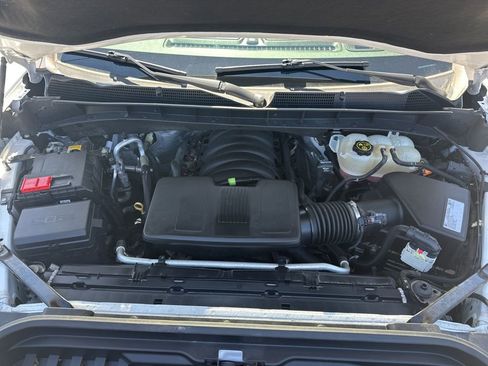 Used 2019 GMC Sierra 1500 SLT w/ SLT Premium Plus Package AWD/4WD image 32