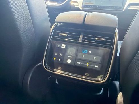 Used 2023 Rivian R1S Adventure AWD/4WD image 15