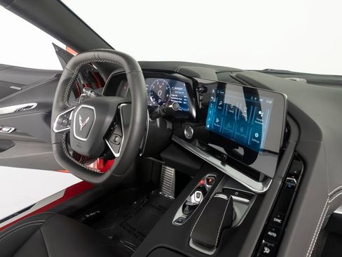 Used 2024 Chevrolet Corvette Stingray Coupe w/ Battery Protection Package RWD image 31