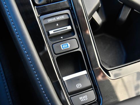 Used 2023 Honda Accord Touring image 30