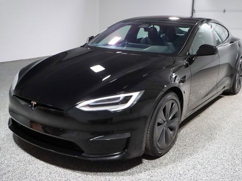 Used 2021 Tesla Model S Plaid image 27