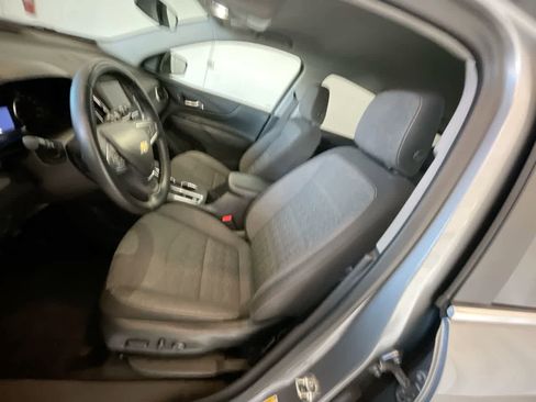 Used 2024 Chevrolet Equinox LT image 11